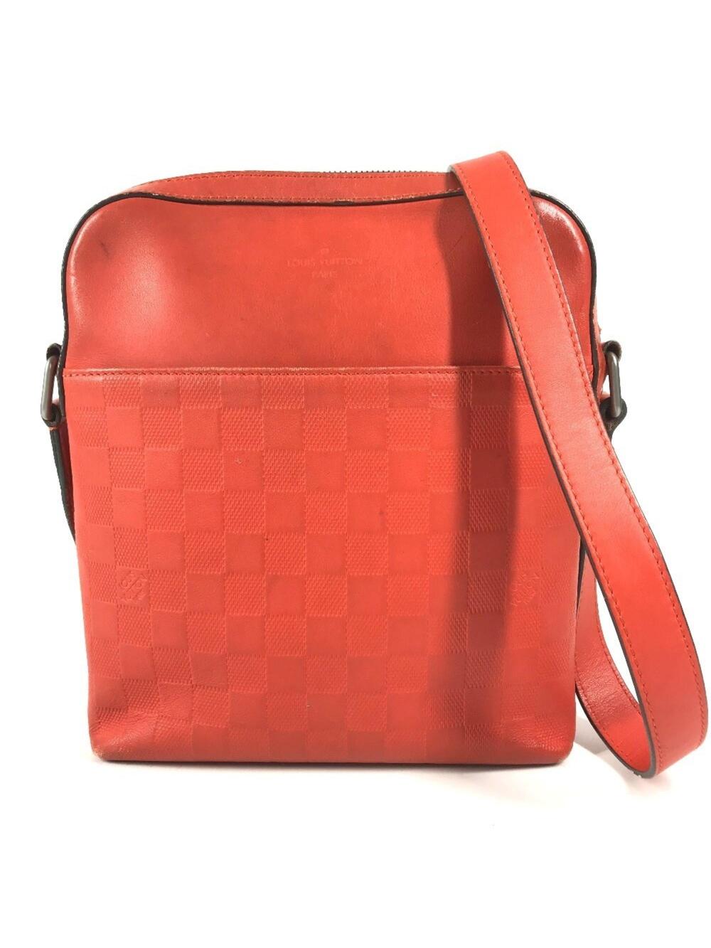Louis Vuitton District Pochette Damier #366958L63B
